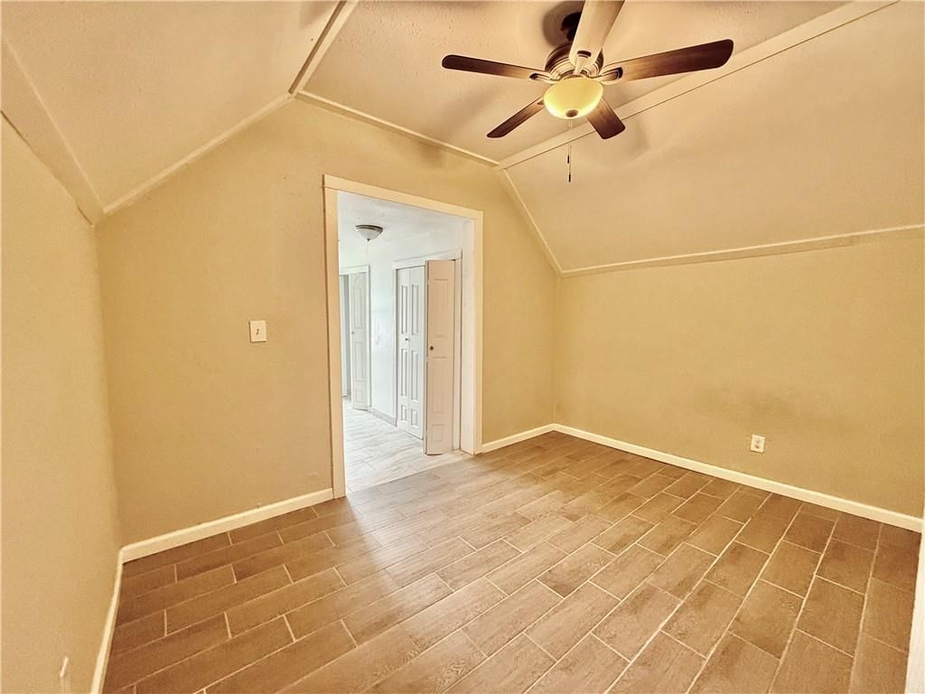 419 W Main Street — photo 42
