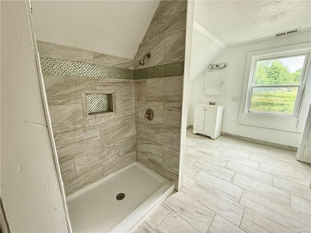 419 W Main Street — photo 45