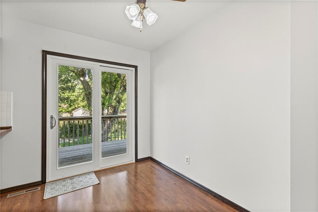 309 W 7th Street — photo 14
