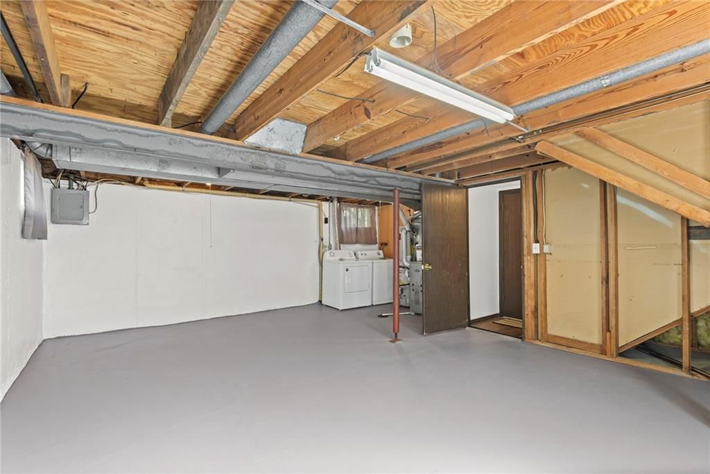 309 W 7th Street — photo 31