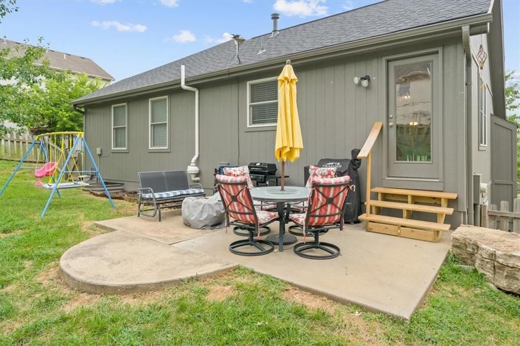 13707 Berger Street — photo 26