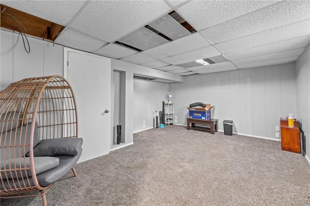 Photo 26 of 37 - 21155 W 180th Street