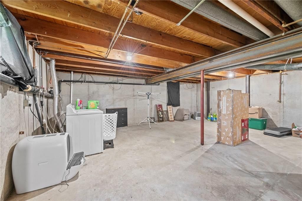 Photo 30 of 37 - 21155 W 180th Street