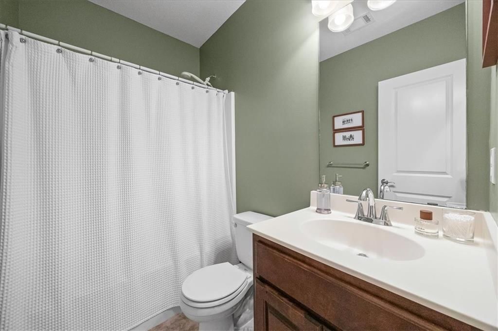 Photo 23 of 28 - 23610 W 92nd Street