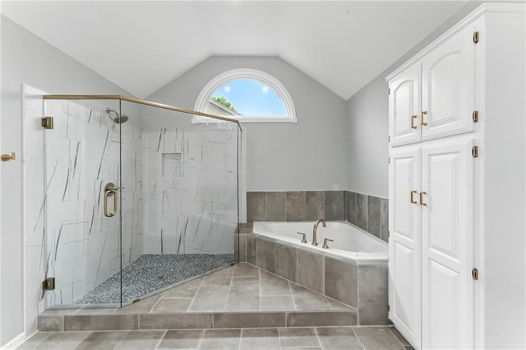 Photo 30 of 70 - 14813 W 70th Street