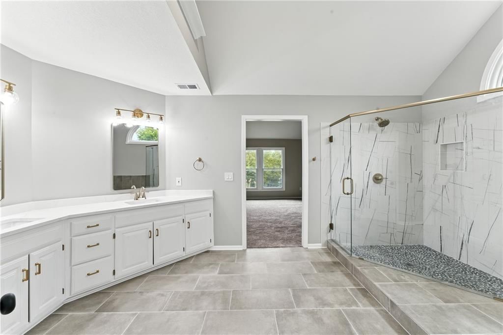 Photo 31 of 70 - 14813 W 70th Street