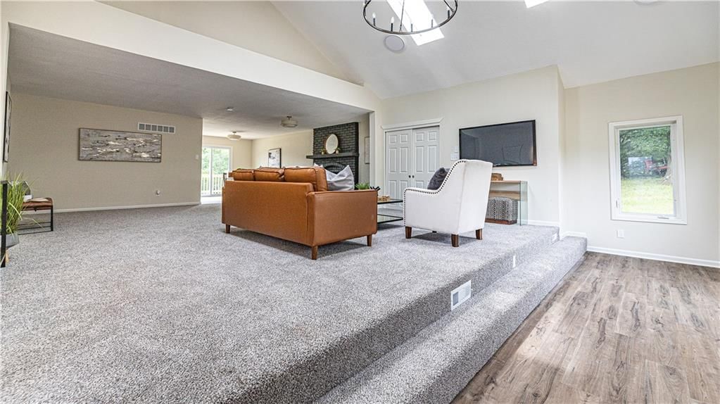 31213 W 161st Street — photo 5