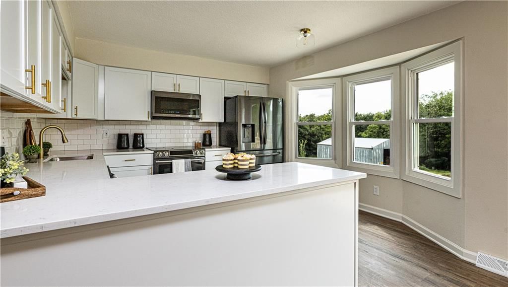31213 W 161st Street — photo 11
