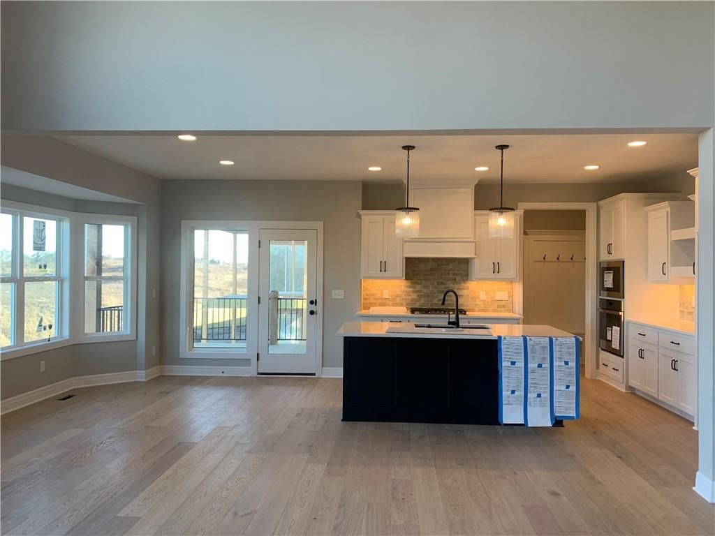 10415 N Liberty Street — photo 11