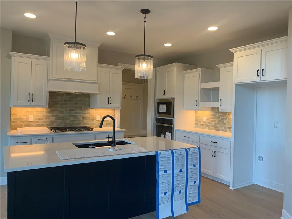 10415 N Liberty Street — photo 12