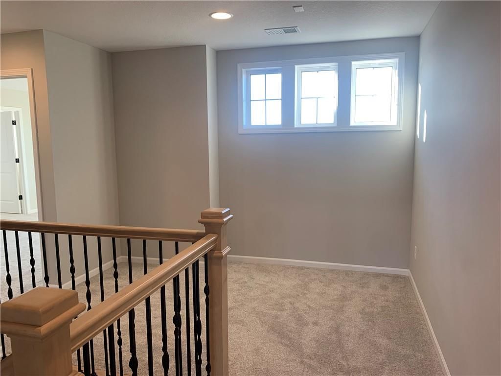 10415 N Liberty Street — photo 35