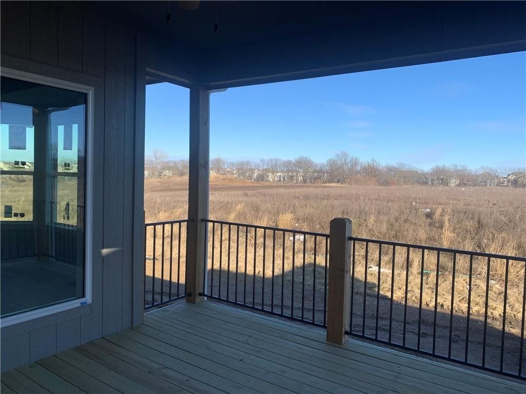 10415 N Liberty Street — photo 47