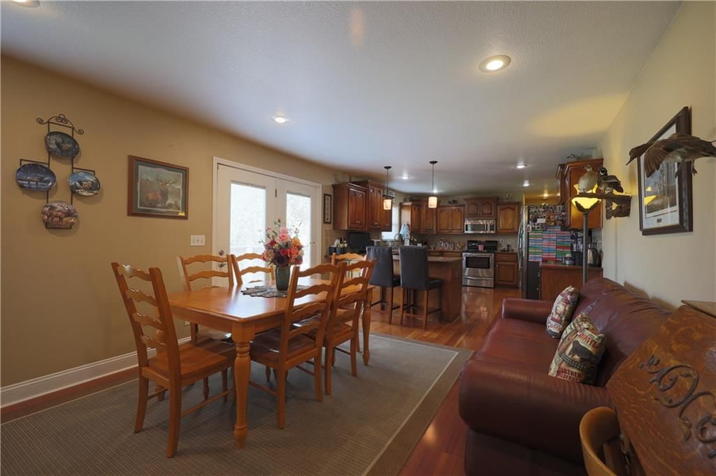 5818 Jaymar Drive — photo 10