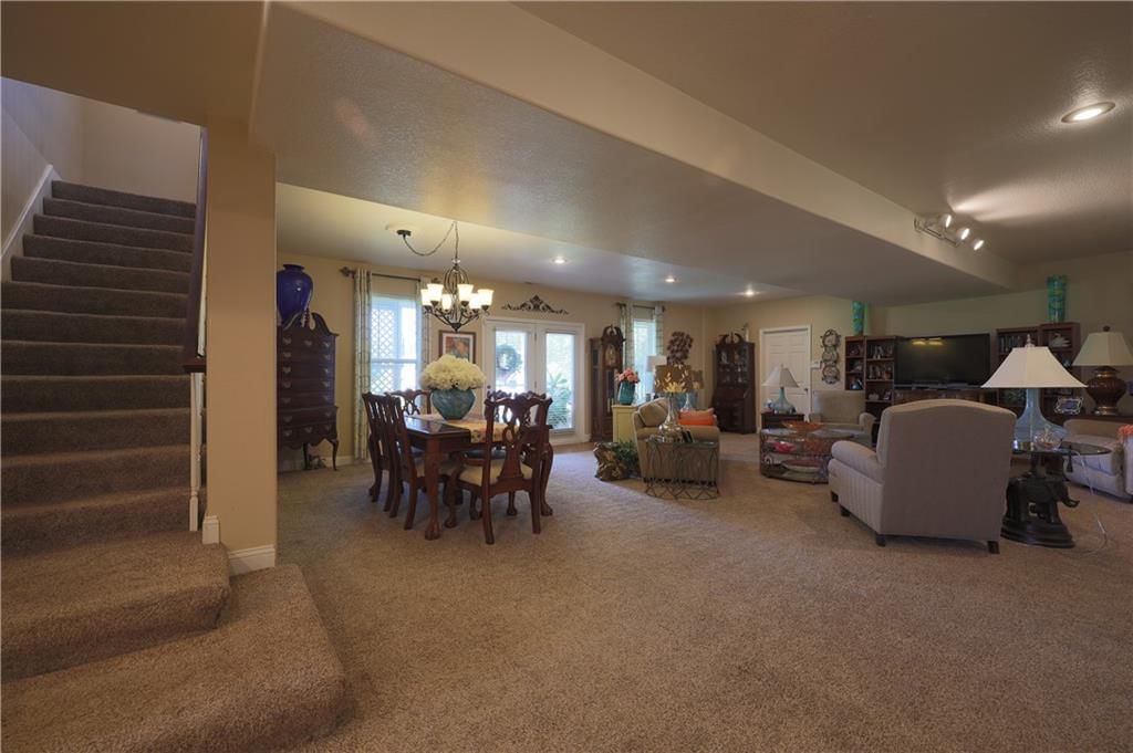 5818 Jaymar Drive — photo 29