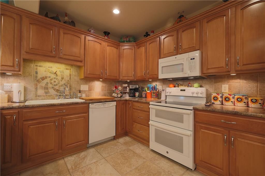 5818 Jaymar Drive — photo 34