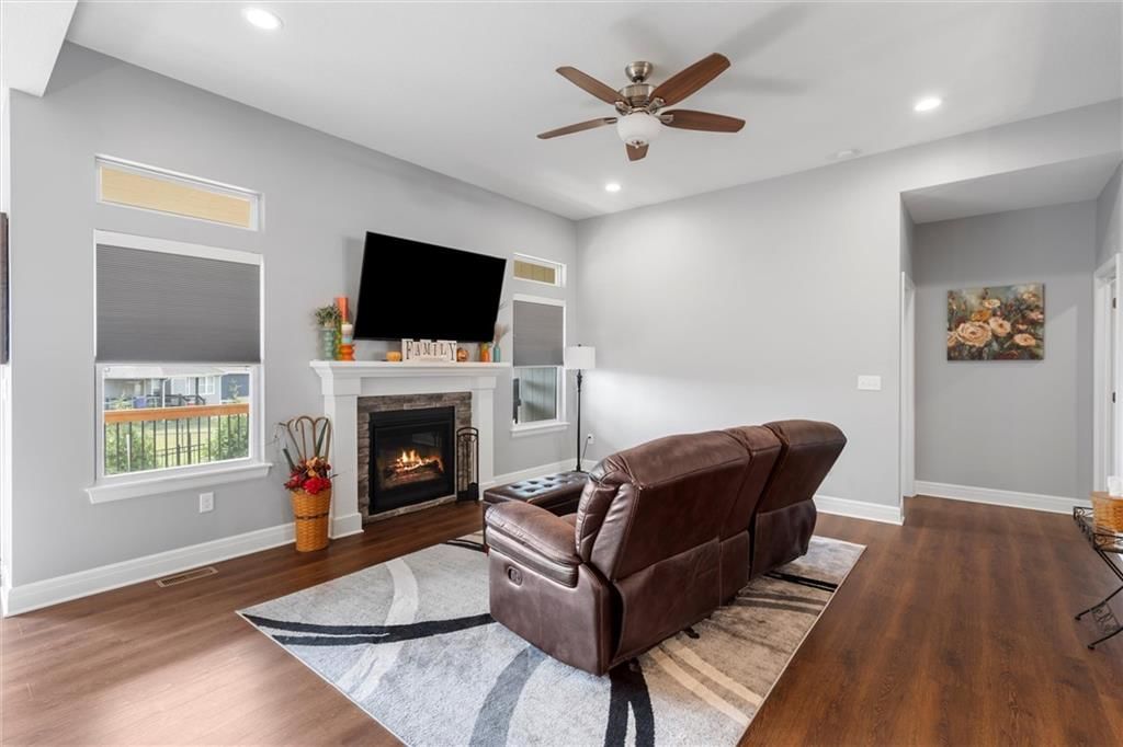 907 N Willow Court — photo 4