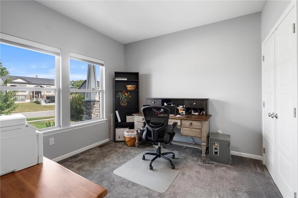 907 N Willow Court — photo 14