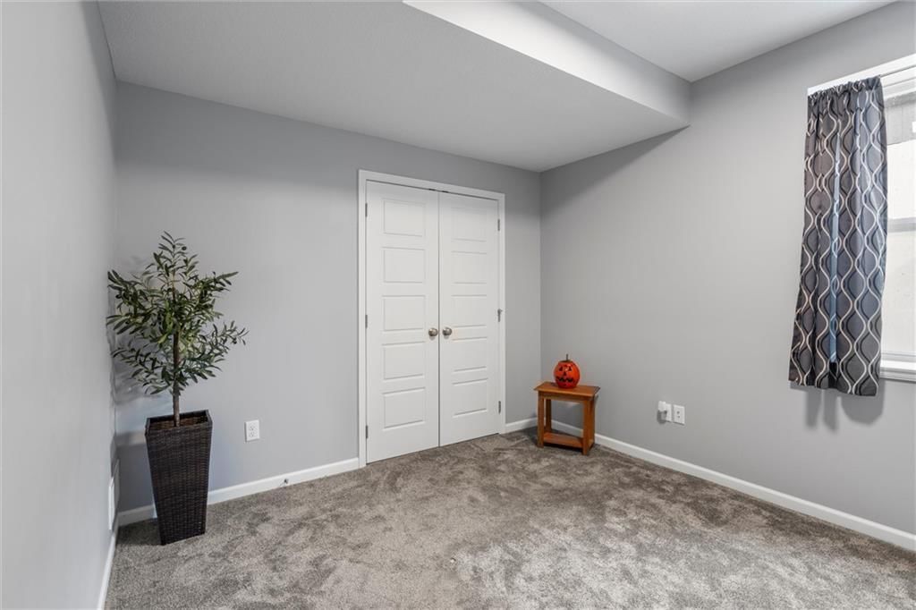907 N Willow Court — photo 19