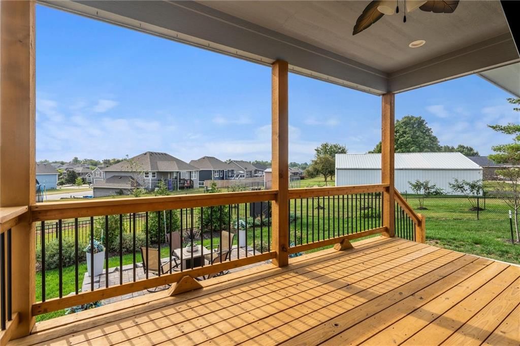 907 N Willow Court — photo 26