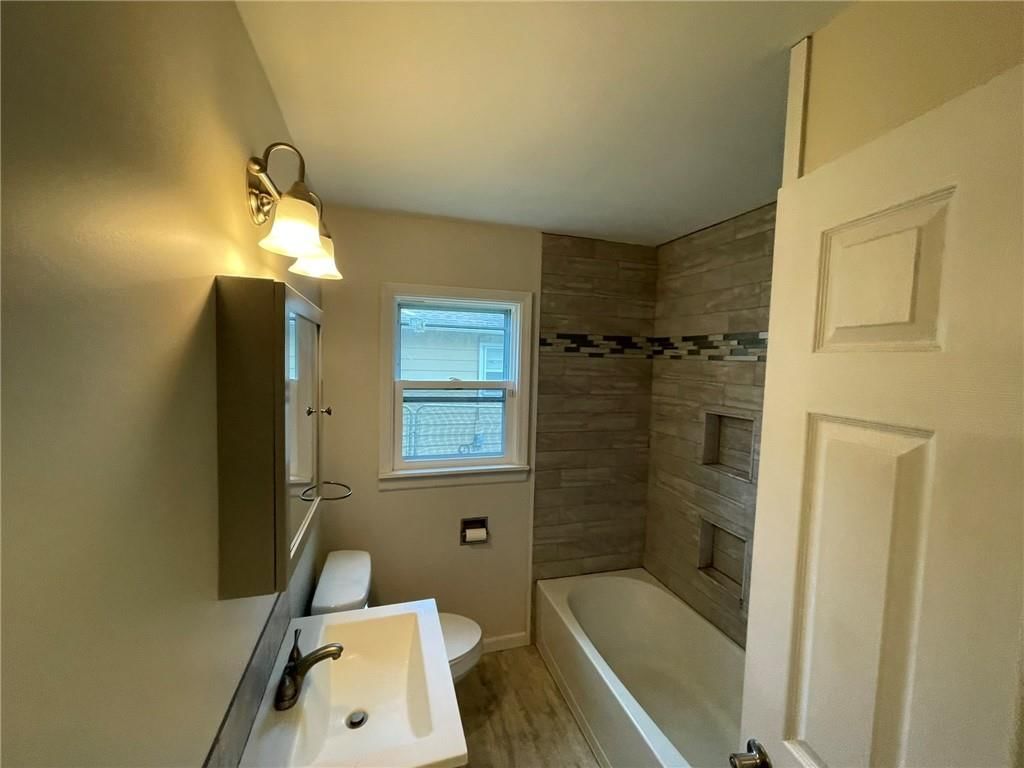 703 S 6th Street — photo 10