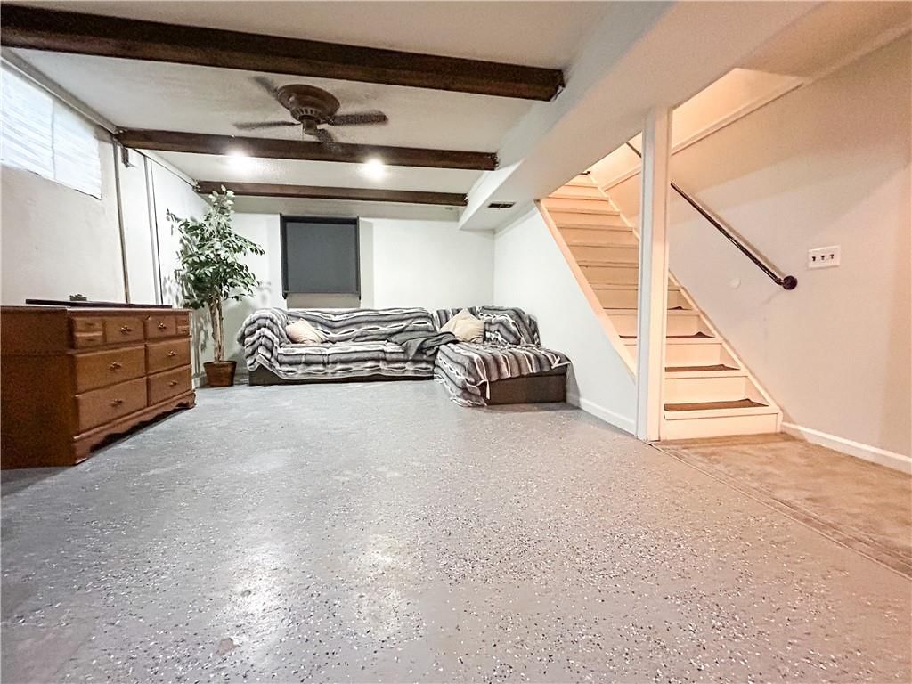 Photo 19 of 26 - 811 E Vine Street