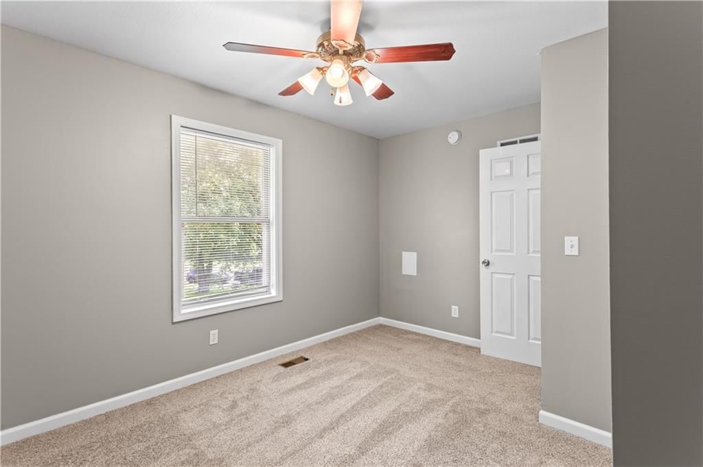 Photo 21 of 26 - 1618 Cottonwood Street