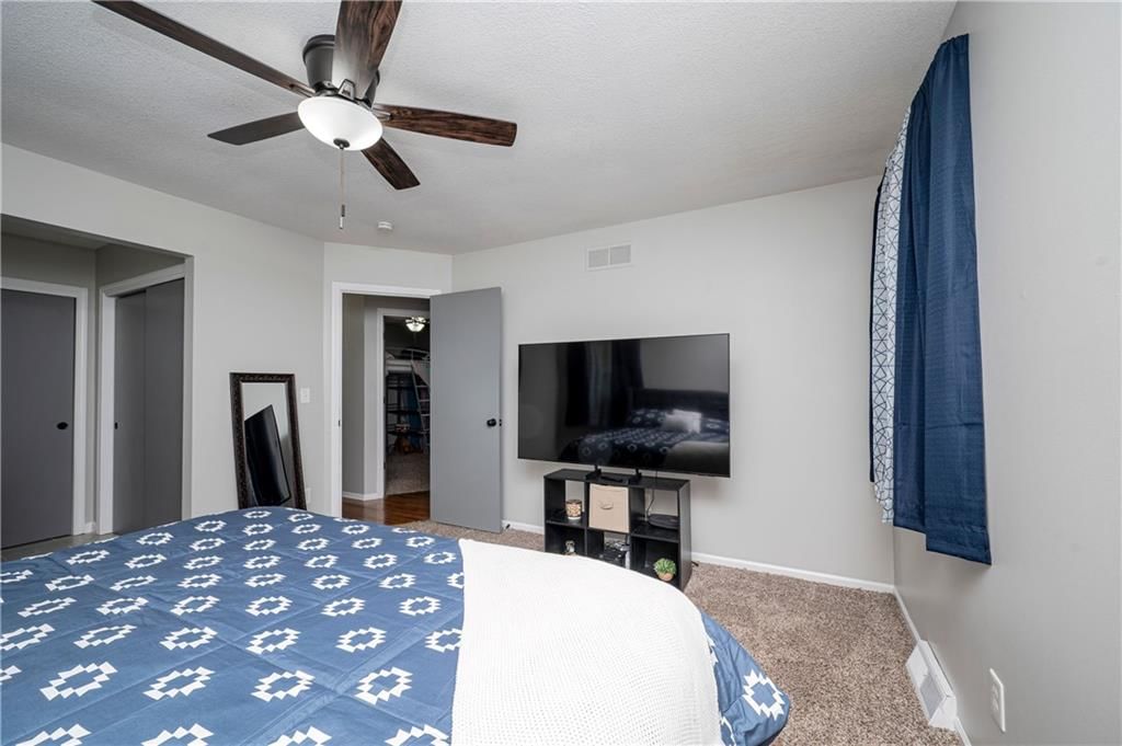 10901 Indiana Avenue — photo 15