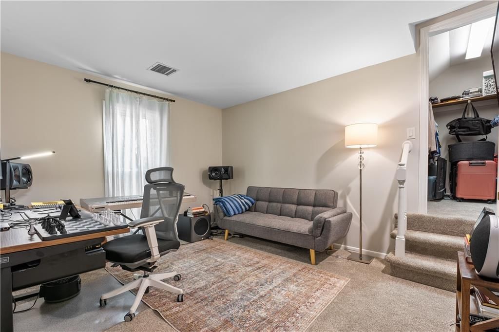 Photo 26 of 41 - 4101 NW 75th Street
