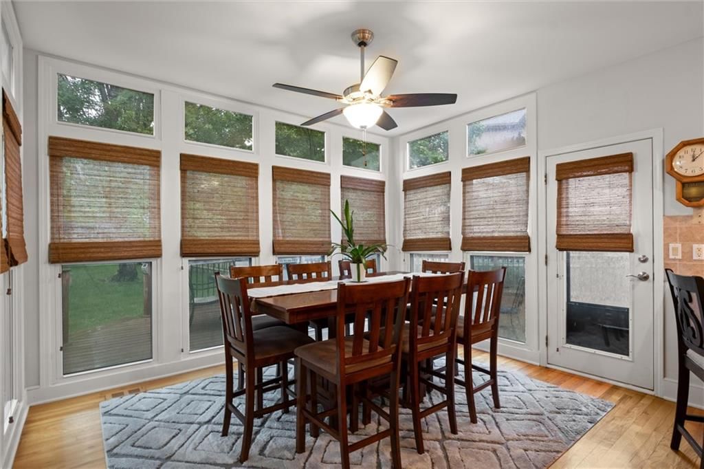 15522 Beverly Court — photo 16