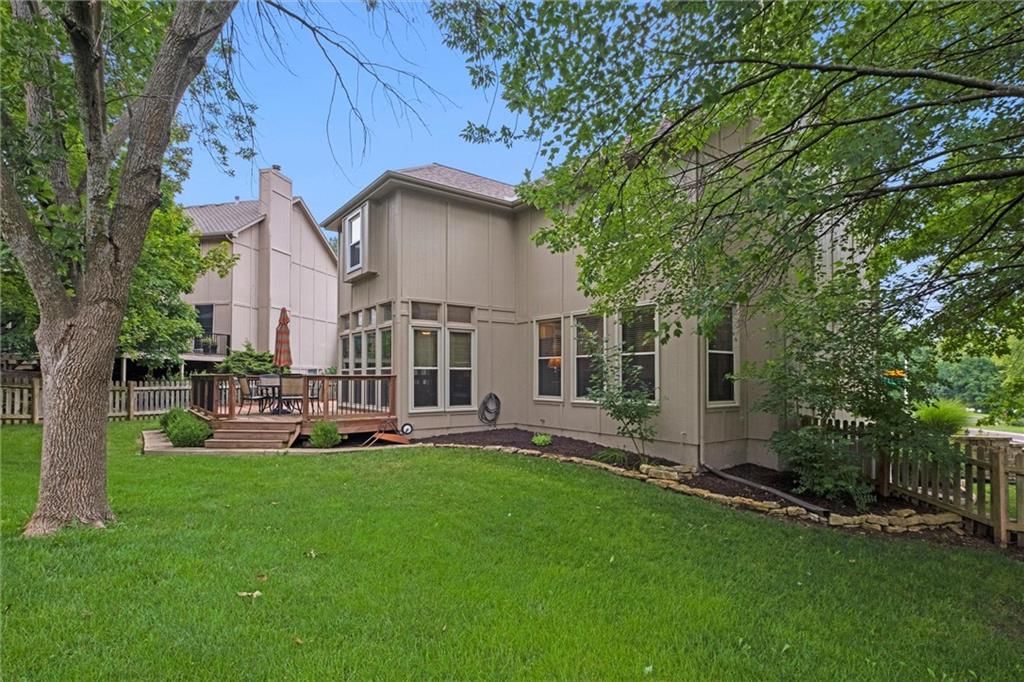 15522 Beverly Court — photo 37