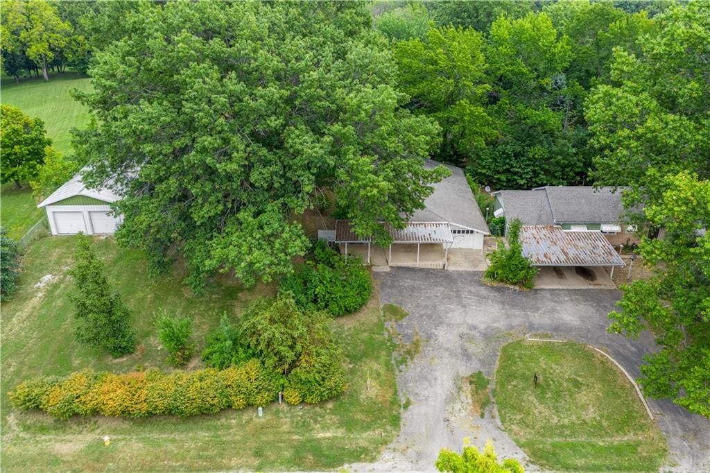 Photo 33 of 36 - 2061 Eastridge Drive