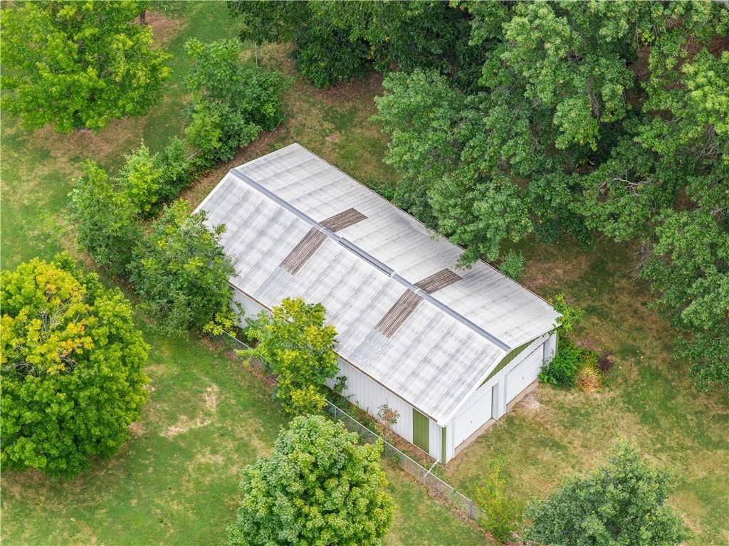 Photo 34 of 36 - 2061 Eastridge Drive