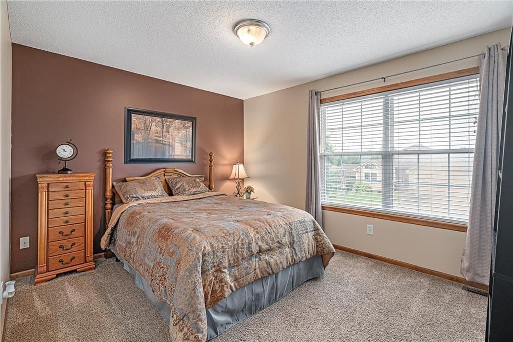 Photo 19 of 35 - 1809 Hedgewood Drive