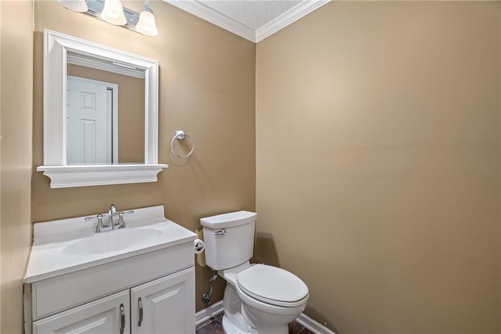 Photo 28 of 35 - 1809 Hedgewood Drive