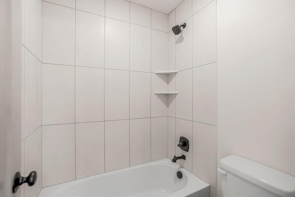 16335 W 166th Place — photo 31