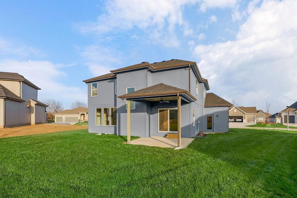 16335 W 166th Place — photo 39