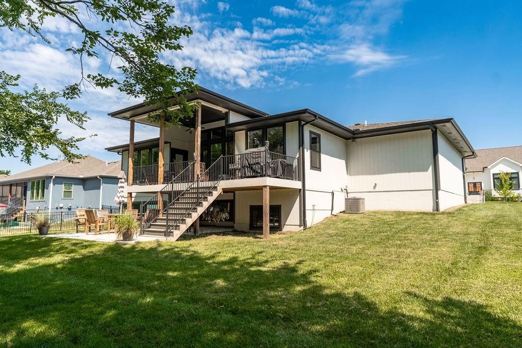 813 W Shawhan Parkway — photo 39
