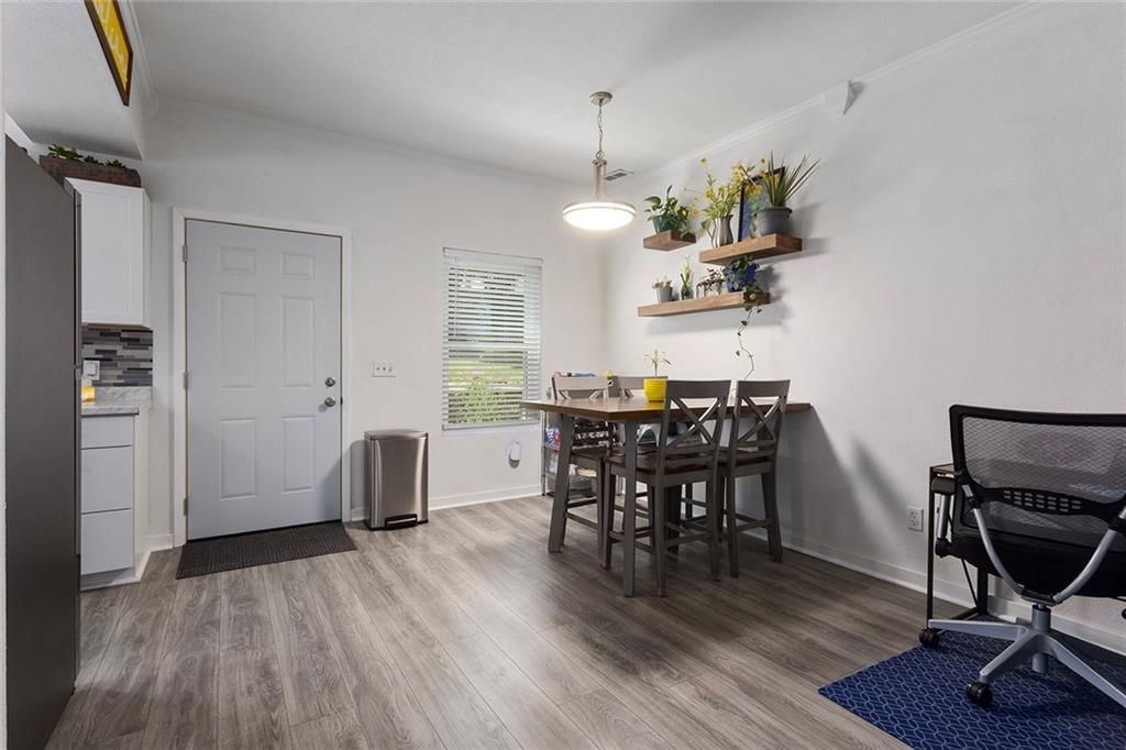 Photo 10 of 34 - 214 S 18th Street