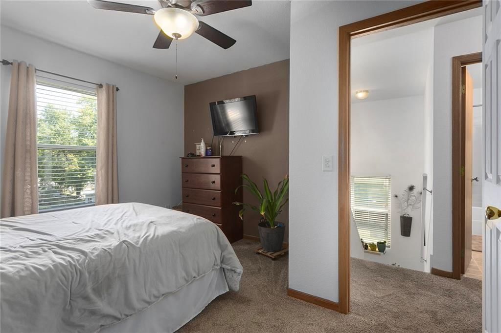 Photo 16 of 34 - 214 S 18th Street