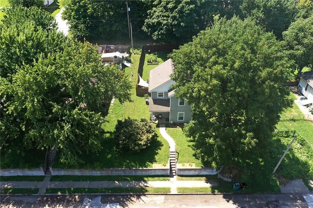 Photo 25 of 34 - 214 S 18th Street