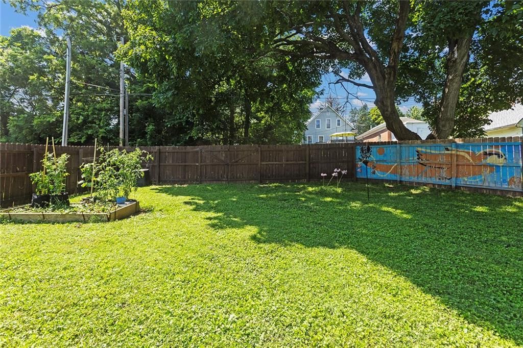 Photo 31 of 34 - 214 S 18th Street
