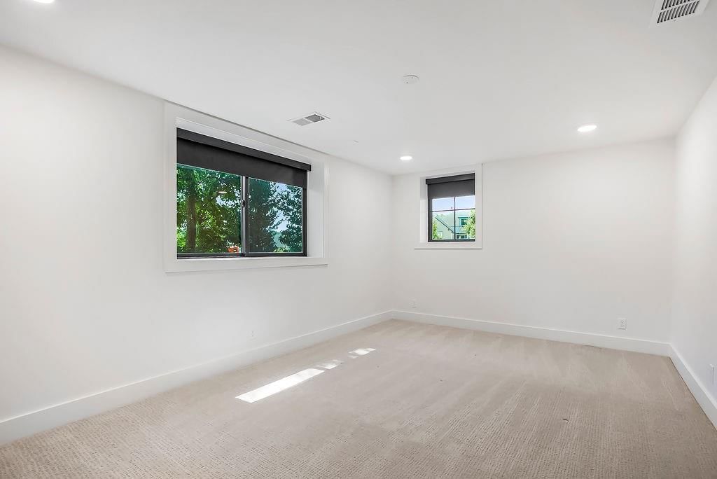 23733 W 118th Terrace — photo 40