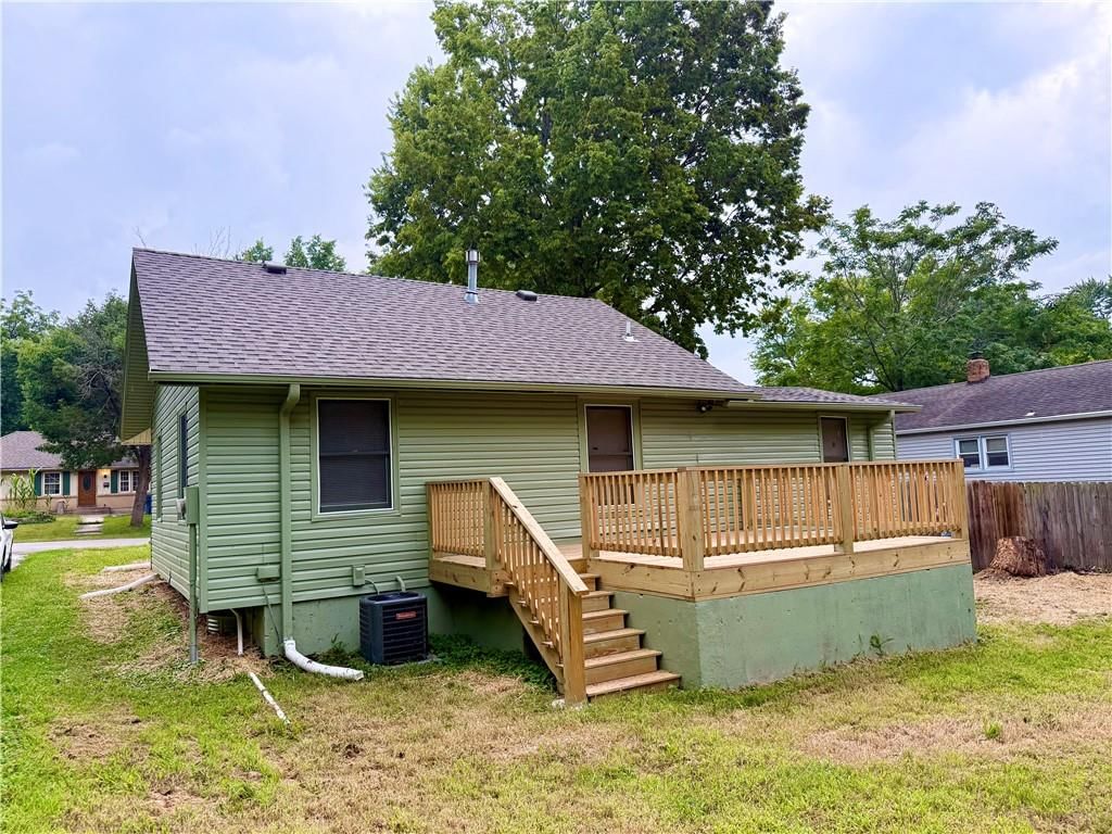 1410 S Logan Street — photo 21