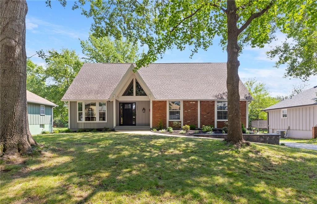 12601 Sycamore Avenue — photo 2