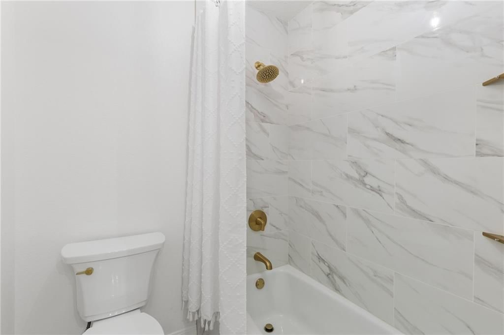 12601 Sycamore Avenue — photo 20
