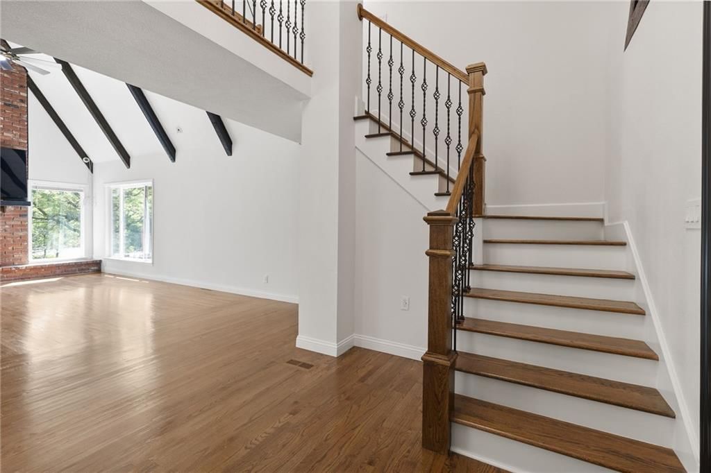 12601 Sycamore Avenue — photo 30