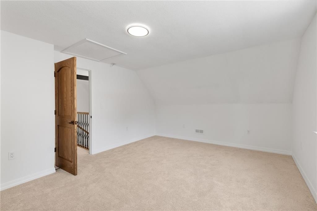 12601 Sycamore Avenue — photo 39