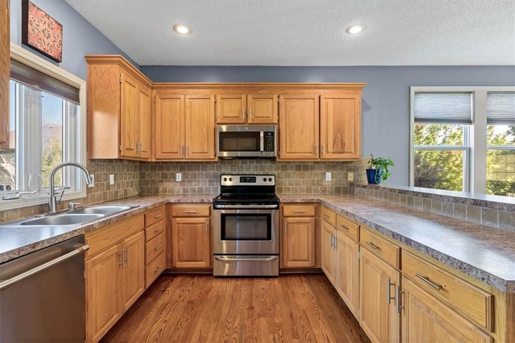 6344 Brownridge Drive — photo 7