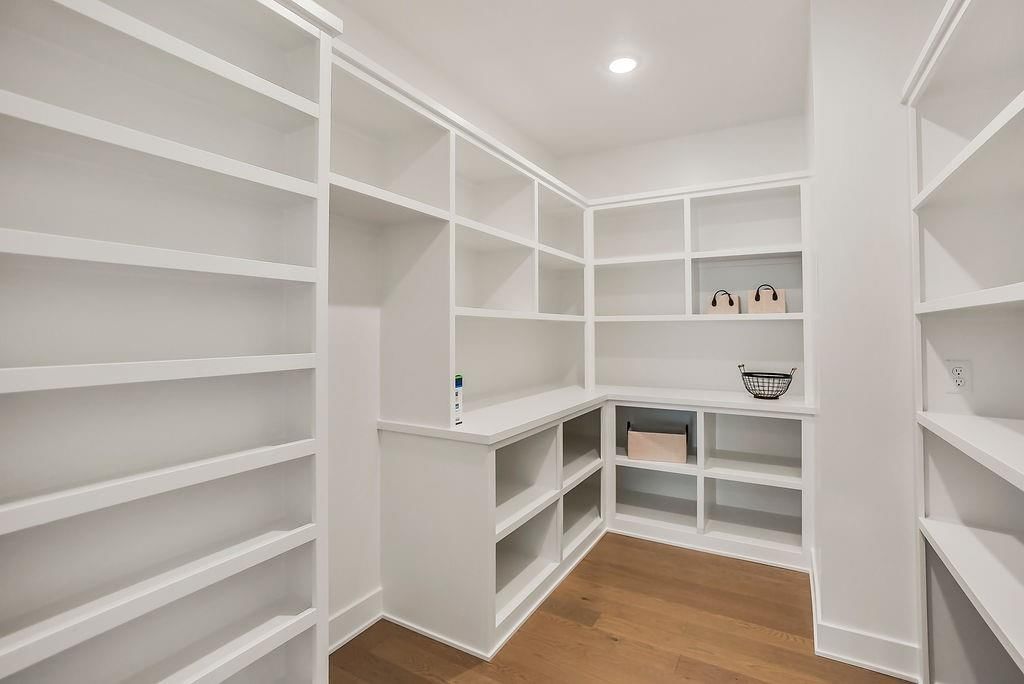 16527 W 166th Court — photo 16