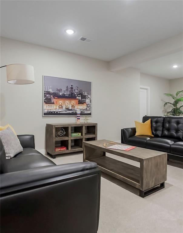 16527 W 166th Court — photo 31